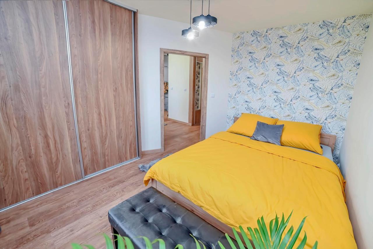 Apartament Na Zlotej Podkowie Apartment Głogów Exterior foto
